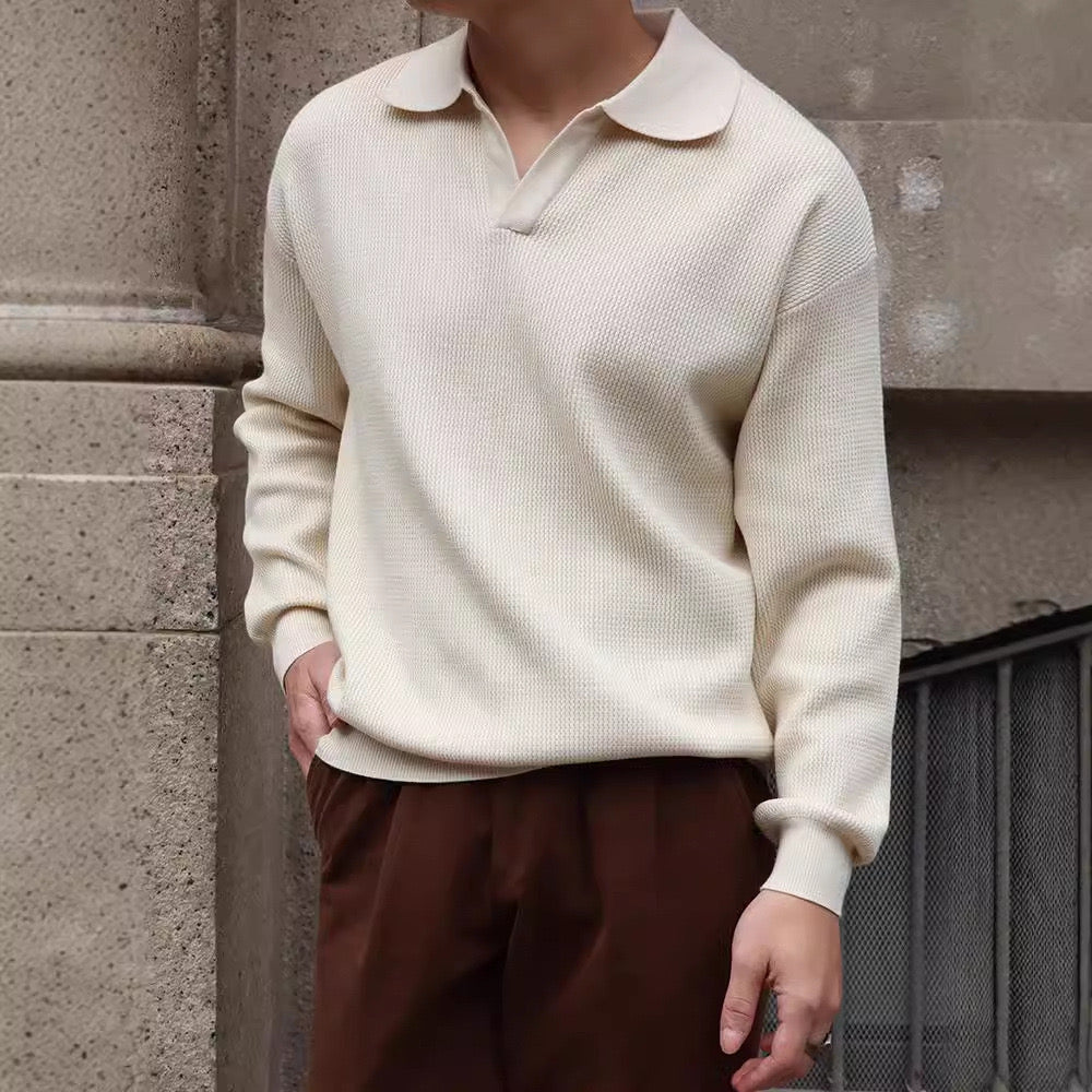 BUTTONLESS V-NECK POLO