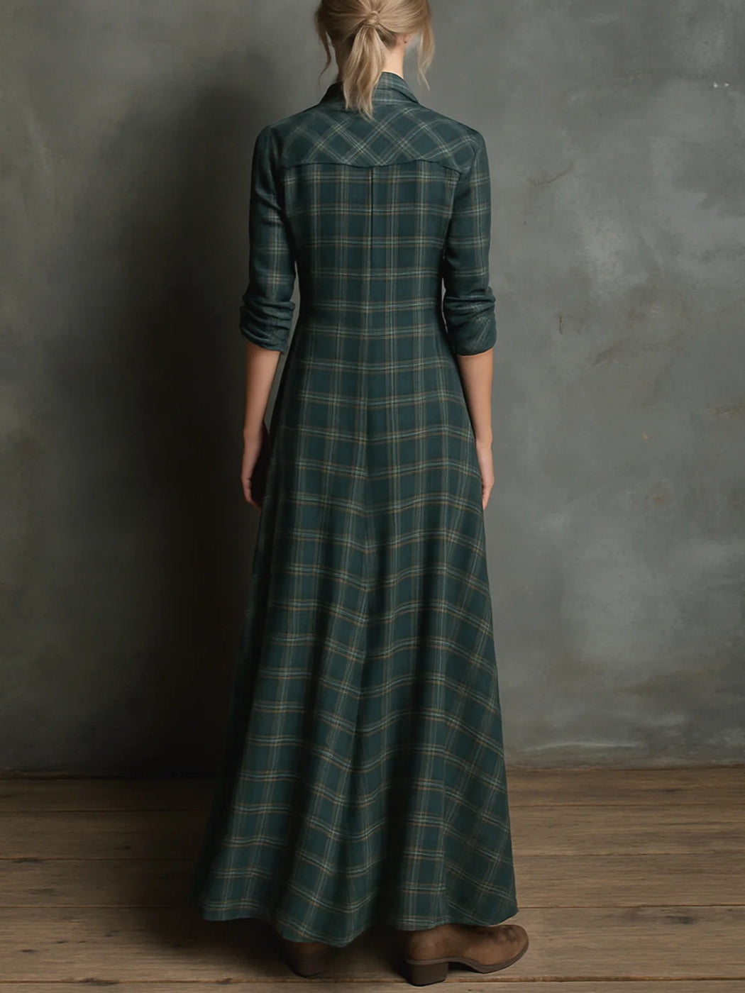 Elle - Checkered Maxi-Dress