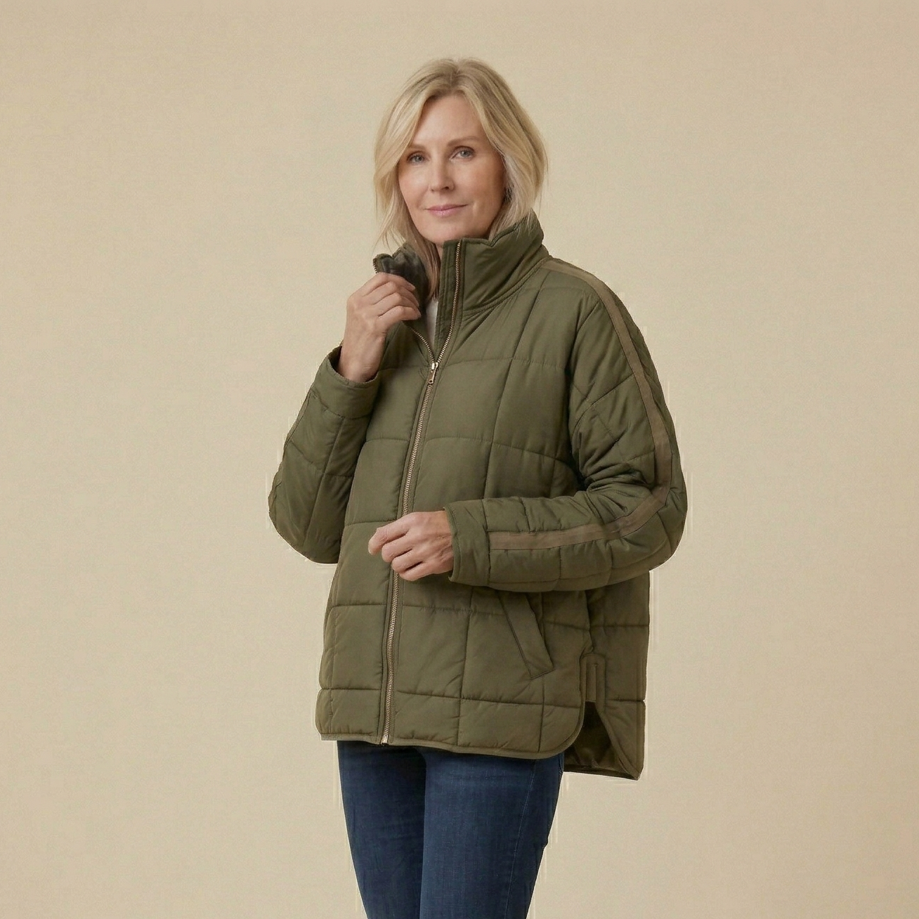 Lightweight Compact Zip Puffer Jacket