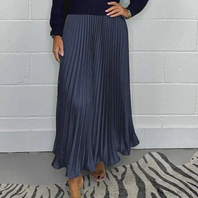 Celine - Maxi Sweater Dress with a Pleated Skirt